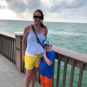 Meet your Posher, Crystal